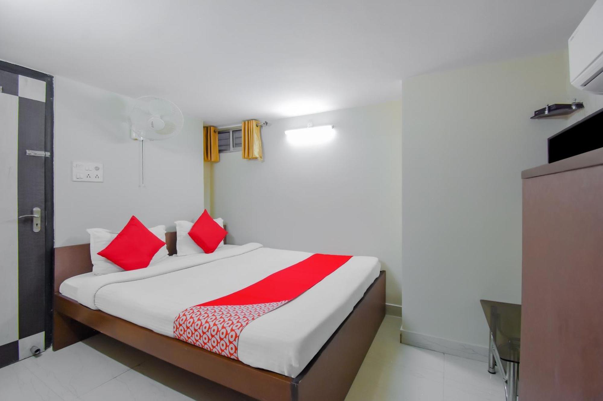 Hotel O Lindsay Inn Guest House Calcutta Calcutta Bara Bazar Exterior foto